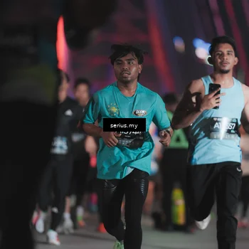 Runner Photo 6248706
