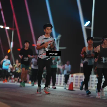 Runner Photo 6248730