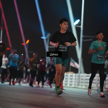 Runner Photo 6248764