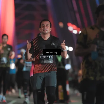 Runner Photo 6248860