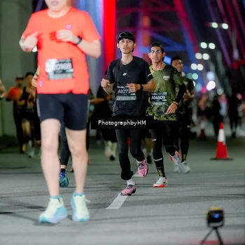 Runner Photo 6248897