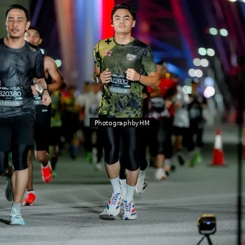 Runner Photo 6248959