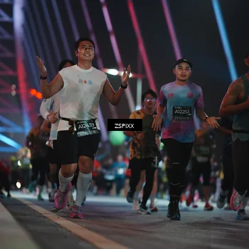 Runner Photo 6248973
