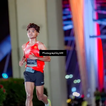 Runner Photo 6248974