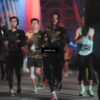 Runner Photo 6248993