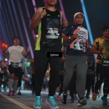 Runner Photo 6249005