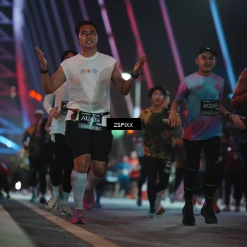 Runner Photo 6249010