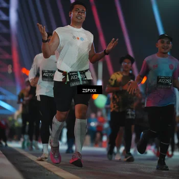 Runner Photo 6249026