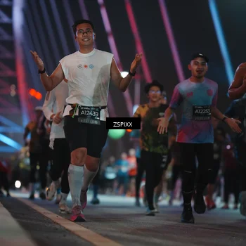 Runner Photo 6249035