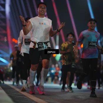 Runner Photo 6249077