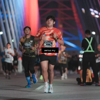 Runner Photo 6249093