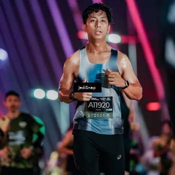 Runner Photo 6249095