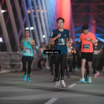 Runner Photo 6249294