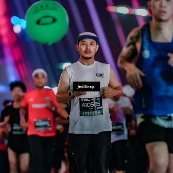 Runner Photo 6249325