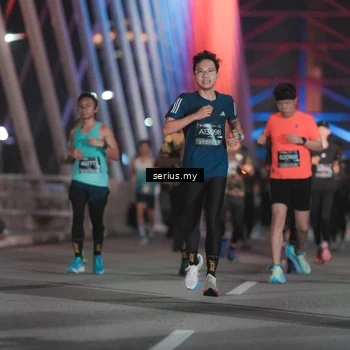 Runner Photo 6249340