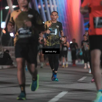 Runner Photo 6249355