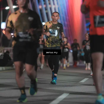 Runner Photo 6249386