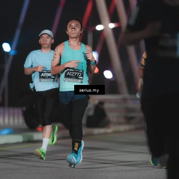 Runner Photo 6249390