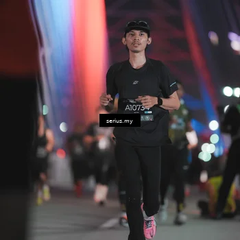 Runner Photo 6249393