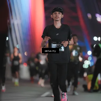 Runner Photo 6249396