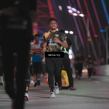 Runner Photo 6249407