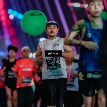 Runner Photo 6249409