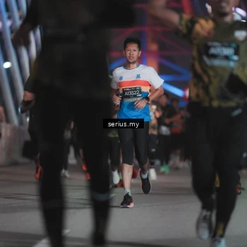 Runner Photo 6249421