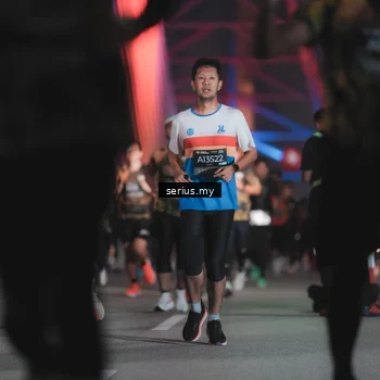 Runner Photo 6249436