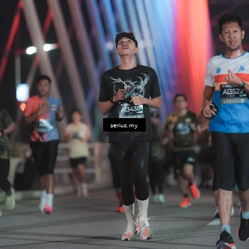 Runner Photo 6249446