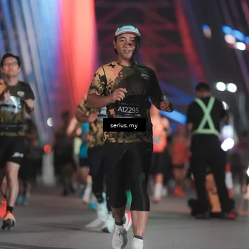 Runner Photo 6249489