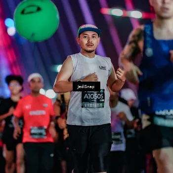 Runner Photo 6249510