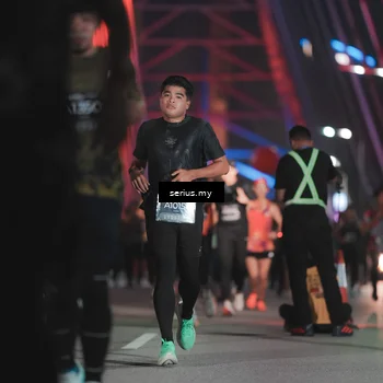 Runner Photo 6249521