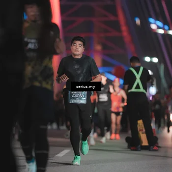 Runner Photo 6249524