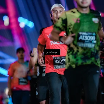Runner Photo 6249535