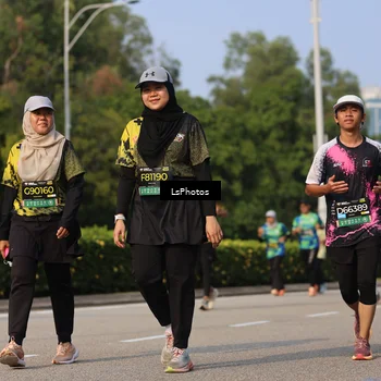 Runner Photo 6249537