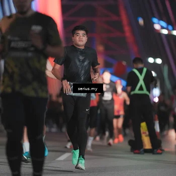 Runner Photo 6249546