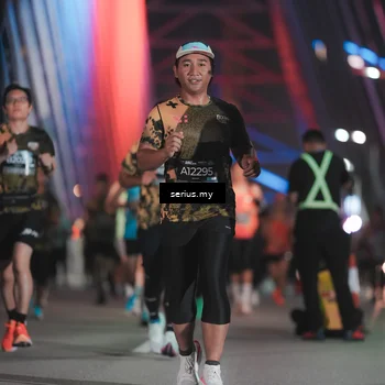 Runner Photo 6249547