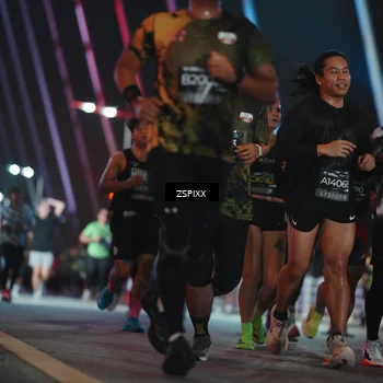 Runner Photo 6249552