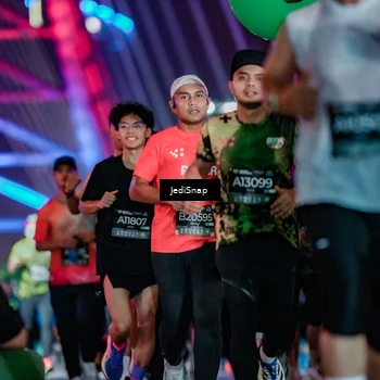 Runner Photo 6249560