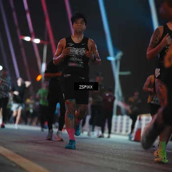 Runner Photo 6249578