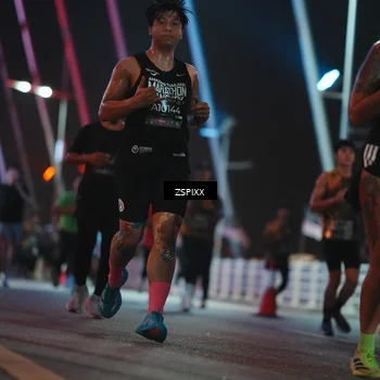 Runner Photo 6249603