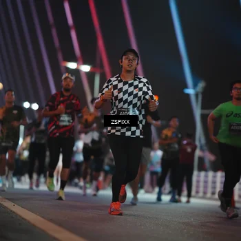 Runner Photo 6249691