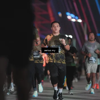 Runner Photo 6249701