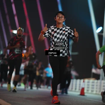 Runner Photo 6249704