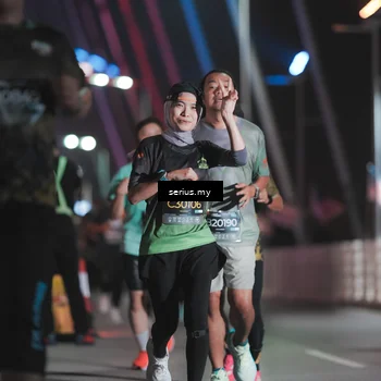 Runner Photo 6249712