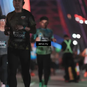 Runner Photo 6249875