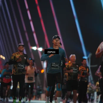 Runner Photo 6249896