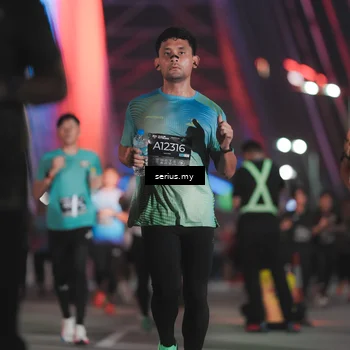 Runner Photo 6249906