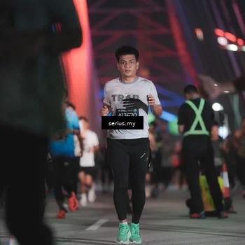 Runner Photo 6249924