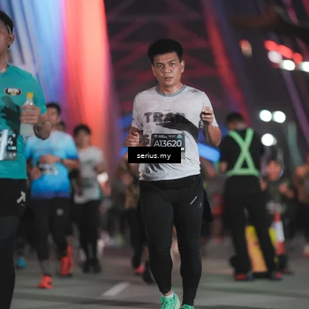 Runner Photo 6249944